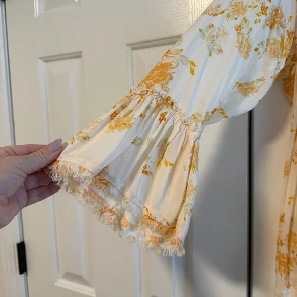 Free People Loretta Tunic Top Oversized Ruffle Tea Combo Floral Boho Chic Medium - Picture 13 of 14